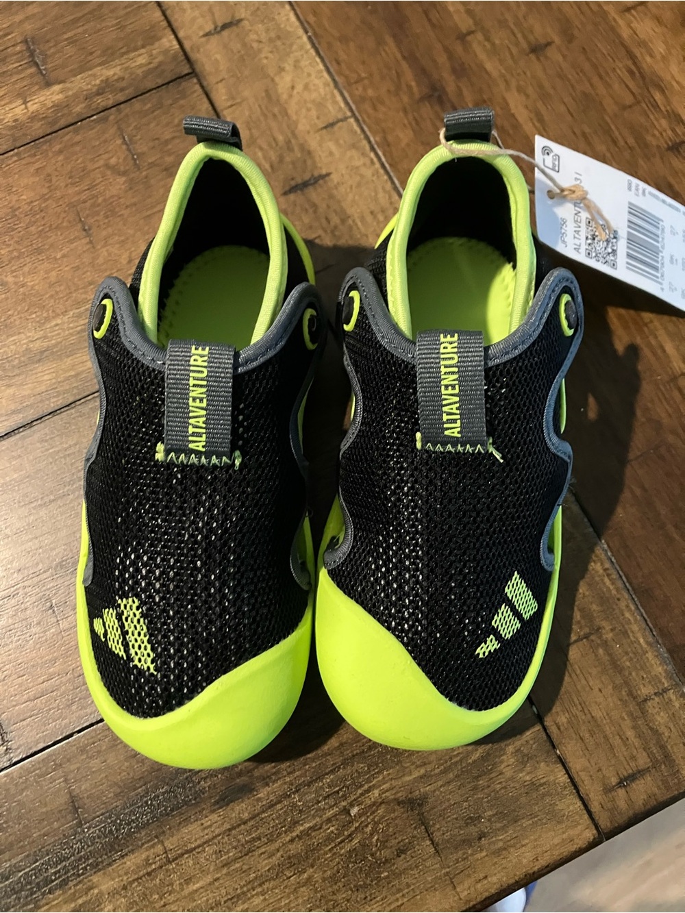 Kids Black & Neon Green Water Shoes - toddler sz 9